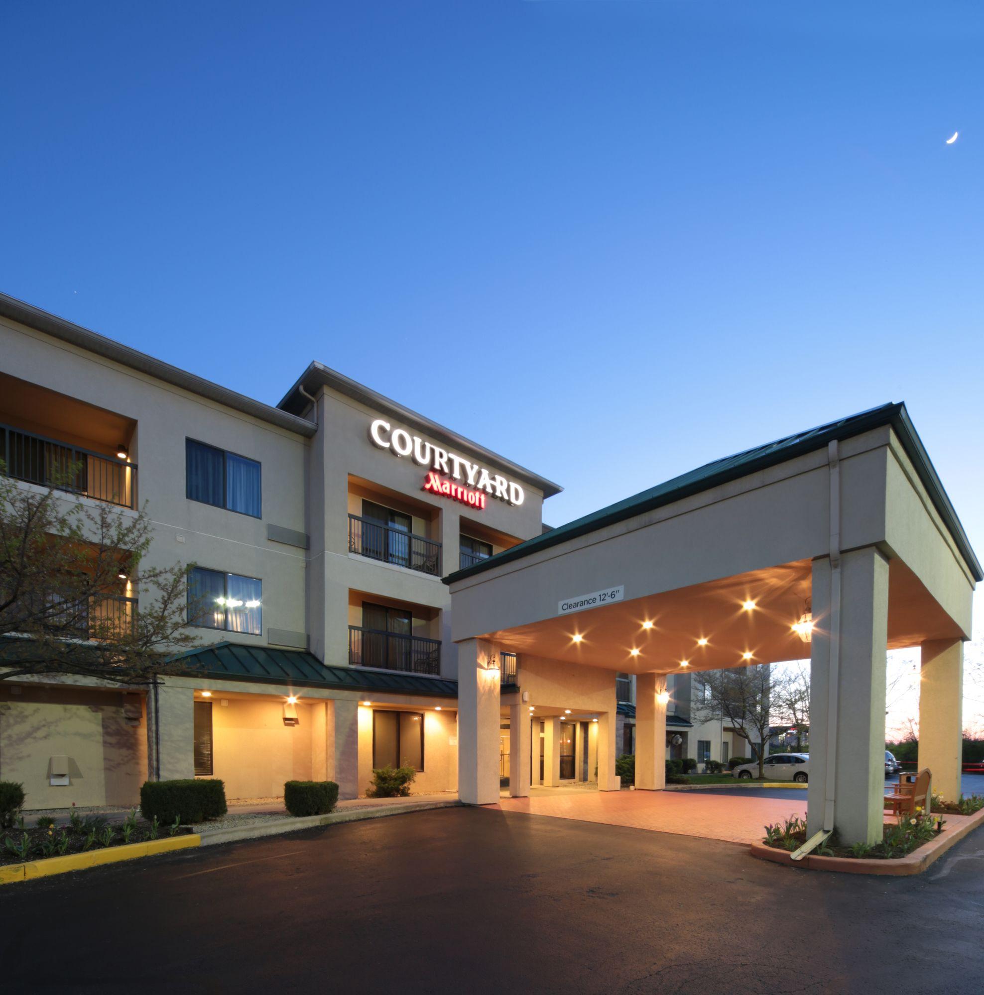 Courtyard By Marriott Dayton North Hotell Exteriör bild
