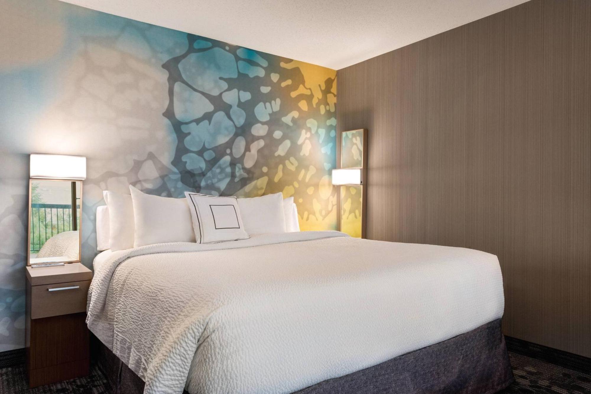 Courtyard By Marriott Dayton North Hotell Exteriör bild