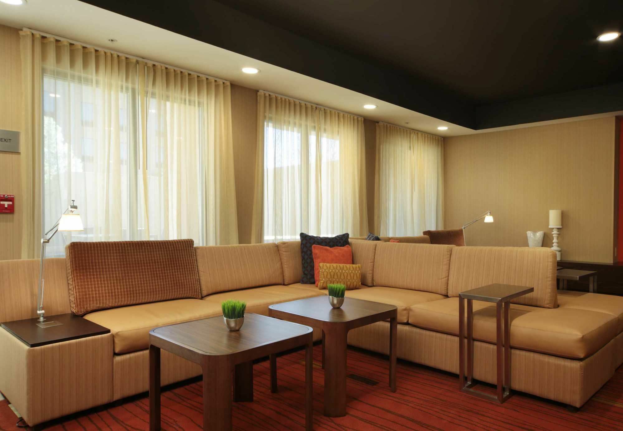 Courtyard By Marriott Dayton North Hotell Exteriör bild